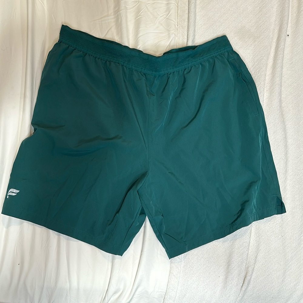 Fabletics Fundamental Short XL North Star color 7 inch